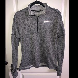 Nike Quarter Zip